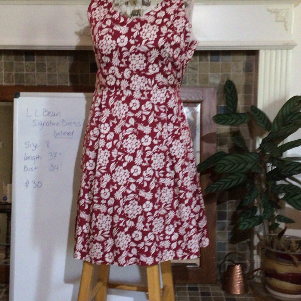 L.L. Bean Signature Red and White Floral Dress